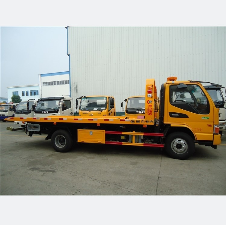 JAC Wheel Lift Tow Truck 100km/H Max Speed, droit de 4 Ton Flatbed Tow Truck Light