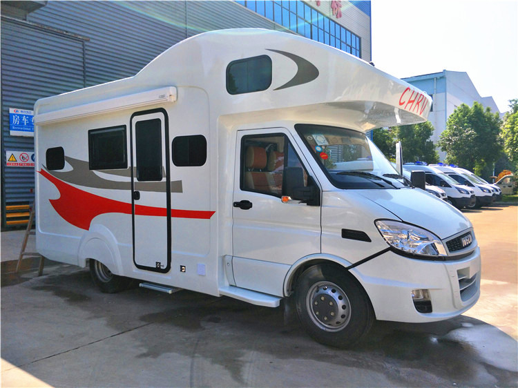 La caravane Van Foton, camping-car de la transmission automatique rv extérieur de fibre de verre a décoré