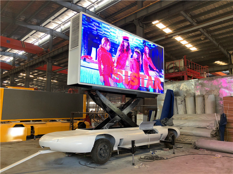 taille de module de la remorque 192*192mm de la publicité de 220V LED, remorque de panneau d'affichage de Digital de Double-axe
