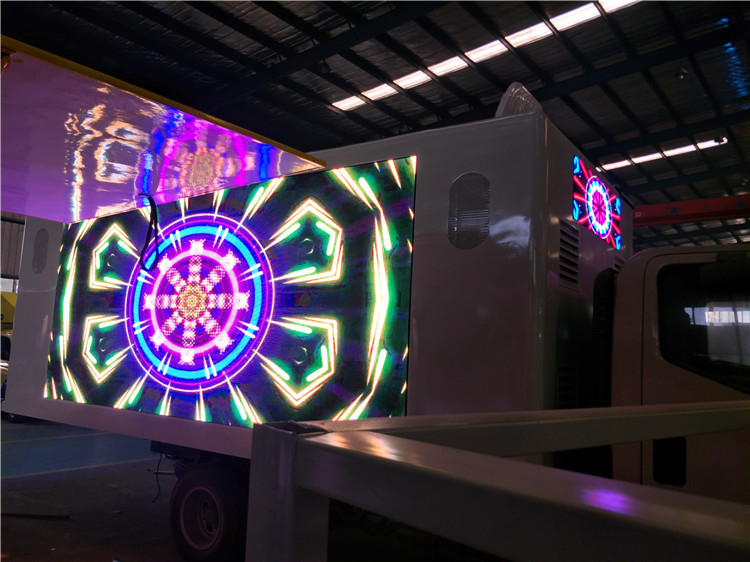 Camion de panneau d'affichage de P4 Digital écran imperméable Van High Brightness Outdoor de 192 * de 192mm LED