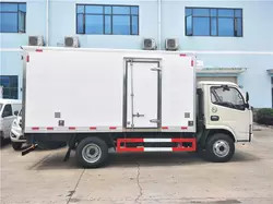 Camion Dongfeng de boîte de réfrigérateur du congélateur 4*2 5 tonnes degré -5 à -15