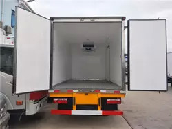 Camion Dongfeng de boîte de réfrigérateur du congélateur 4*2 5 tonnes degré -5 à -15
