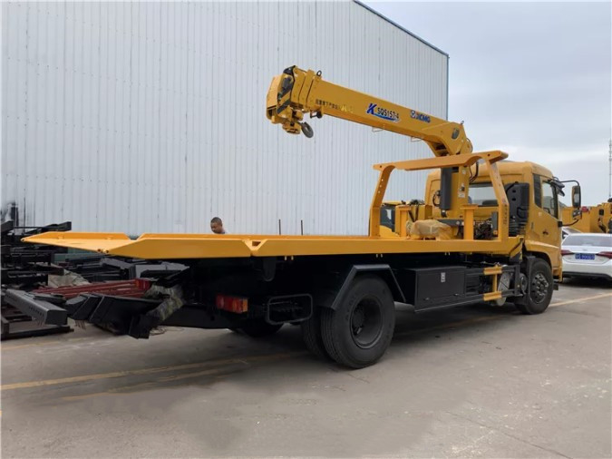 Plateforme de remorquage de 8 à 10 tonnes pour démolition de voitures 6.3T Base des roues 4500 mm Remorquage lourd