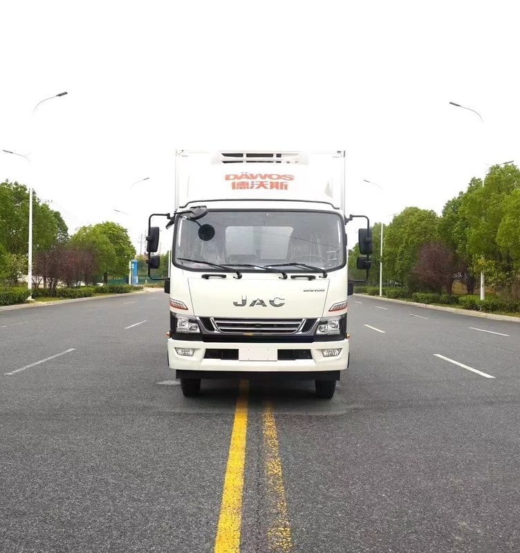 JAC 4x2 classe F fourgon réfrigéré et camion à Dubaï -5 à -15 degrés