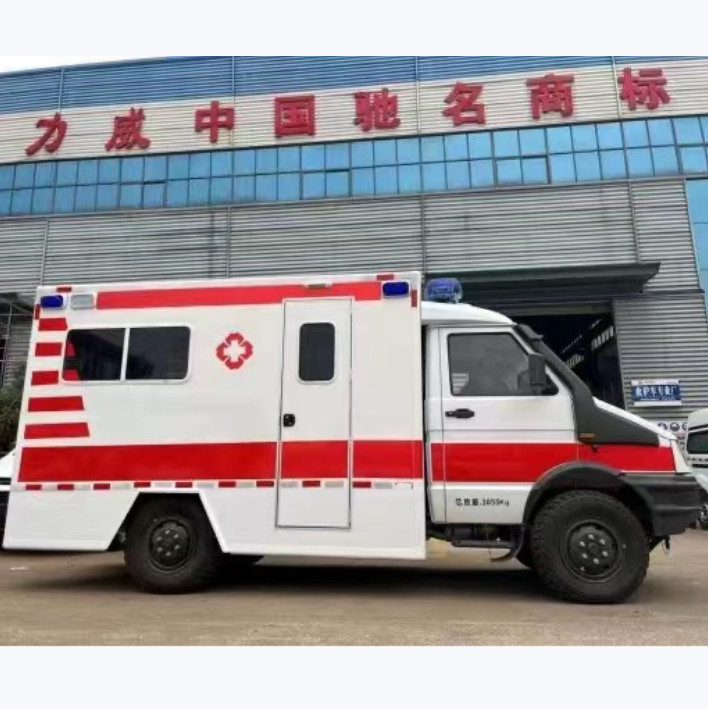 130km/H ambulance de transport d'IVECO de véhicule de l'hôpital ICU pour des services médicaux de secours