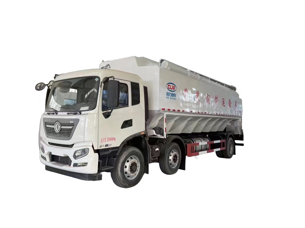 Réservoir de transport de fourrage pour animaux en vrac 7.00-16 Pneus 232/315 Kw / HP