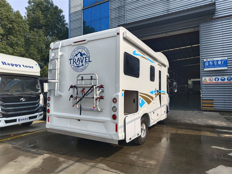 YUEJIN 4x2 Vente de voiture de vacances de luxe en Arabie saoudite