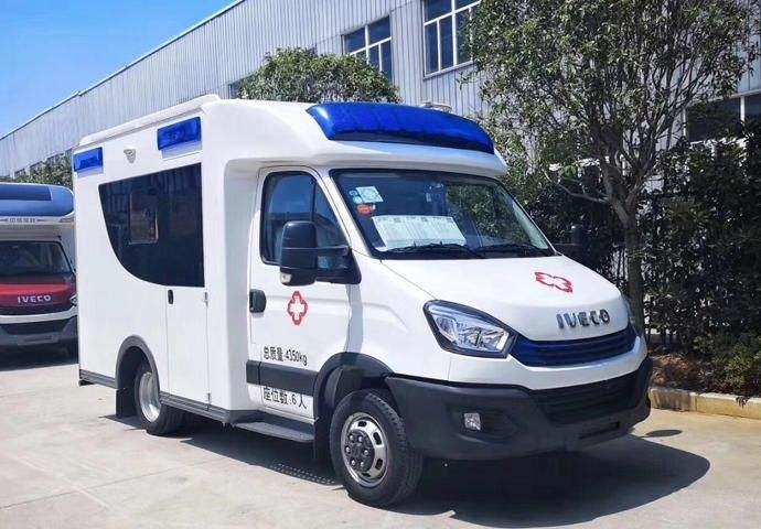 Iveco Ambulance Euro 5 Ambulance d'urgence Voiture de freinage Poids 2970 Kg Base des roues 3300mm