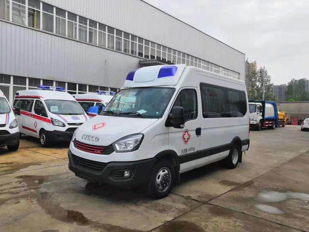 Iveco Ambulance Euro 5 Ambulance d'urgence Voiture de freinage Poids 2970 Kg Base des roues 3300mm
