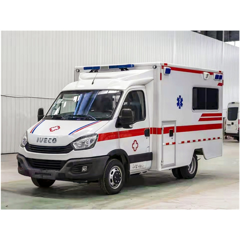 Ambulance médicale voiture mobile efficace et fiable véhicules médicaux transmission 5 1 vitesse maximale 130 Km/h
