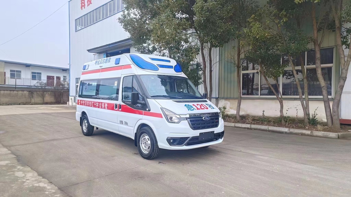 Type de voiture d'ambulance d'urgence Ford à transmission manuelle 2024