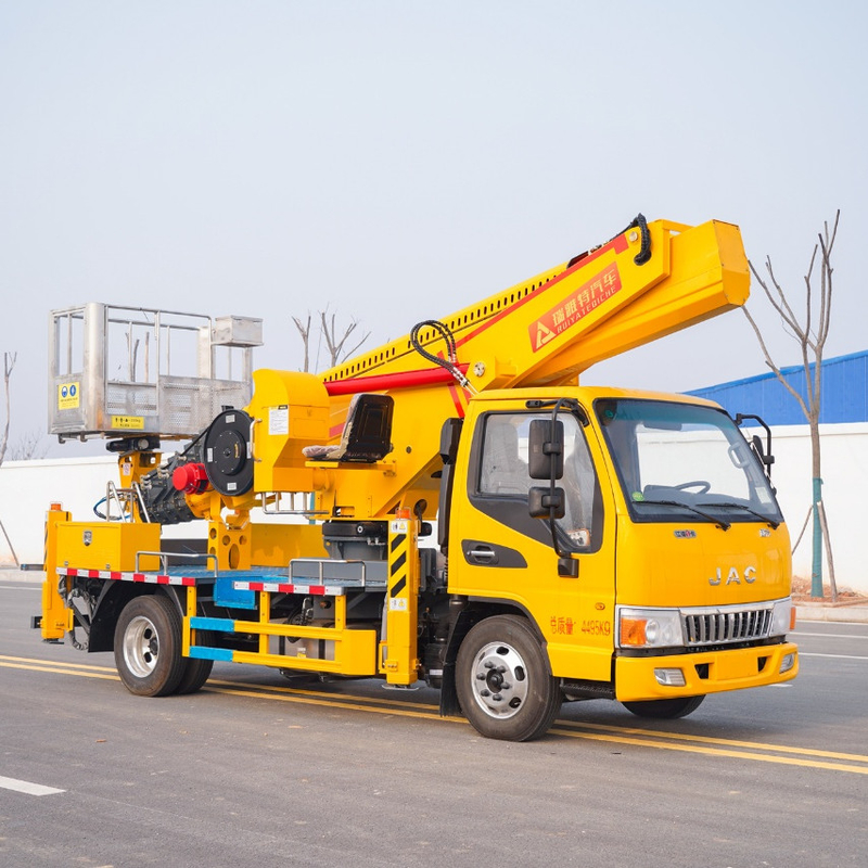 Camion de plateforme de travail aérien à deux personnes avec V-outriggers avant et arrière
