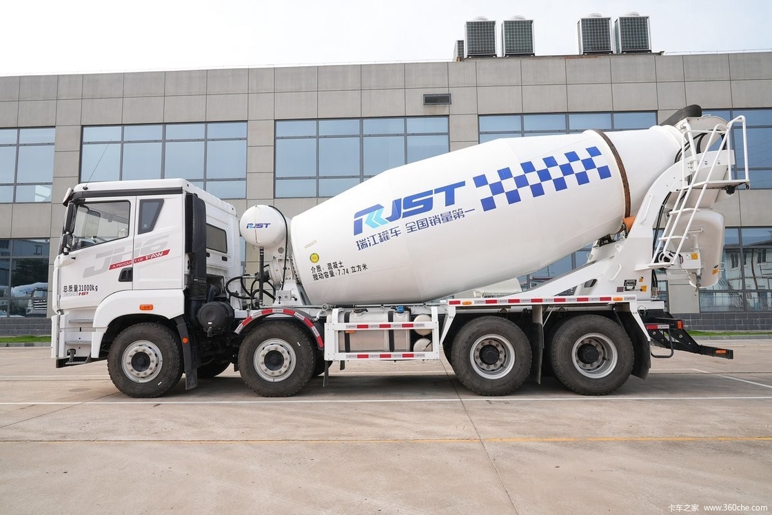Euro 5 12 roues de ciment mélangeur camion 12m3 ciment diesel béton camion avec pompe à vendre