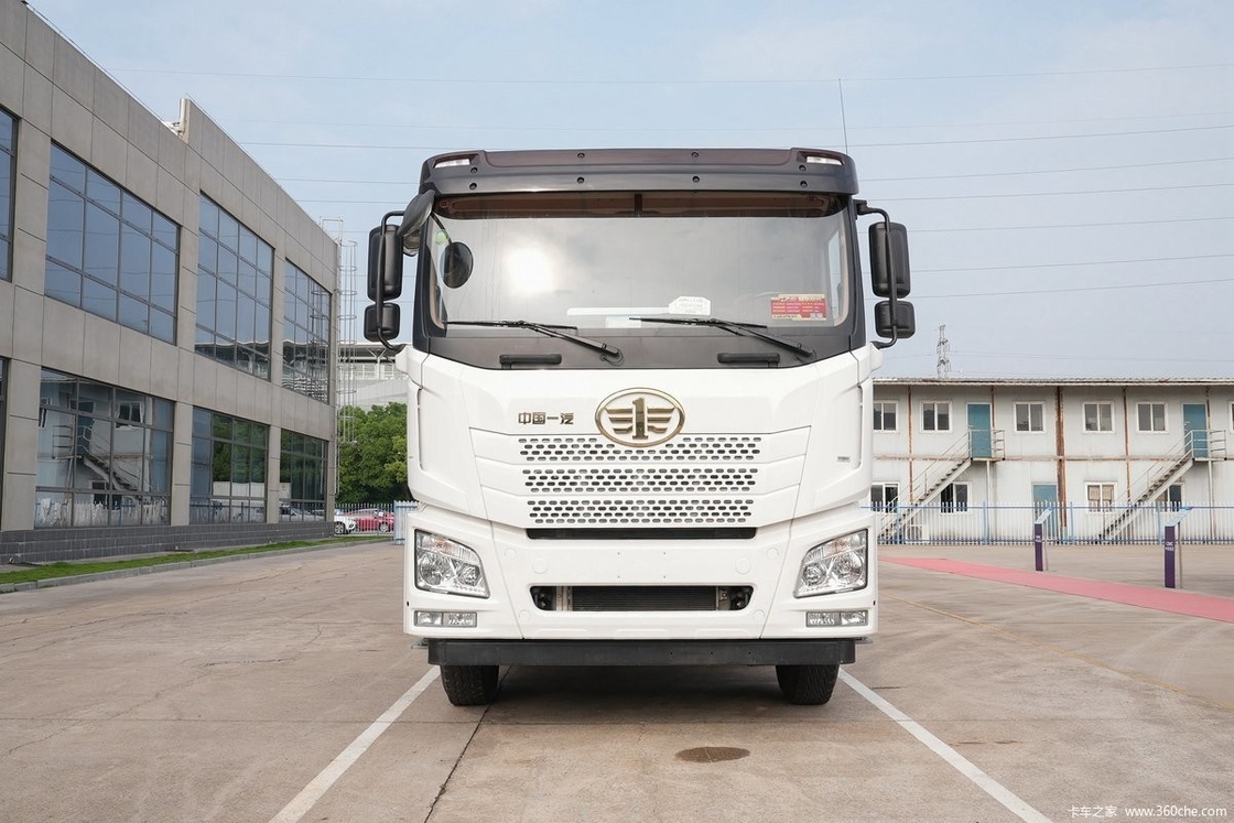 Euro 5 12 roues de ciment mélangeur camion 12m3 ciment diesel béton camion avec pompe à vendre