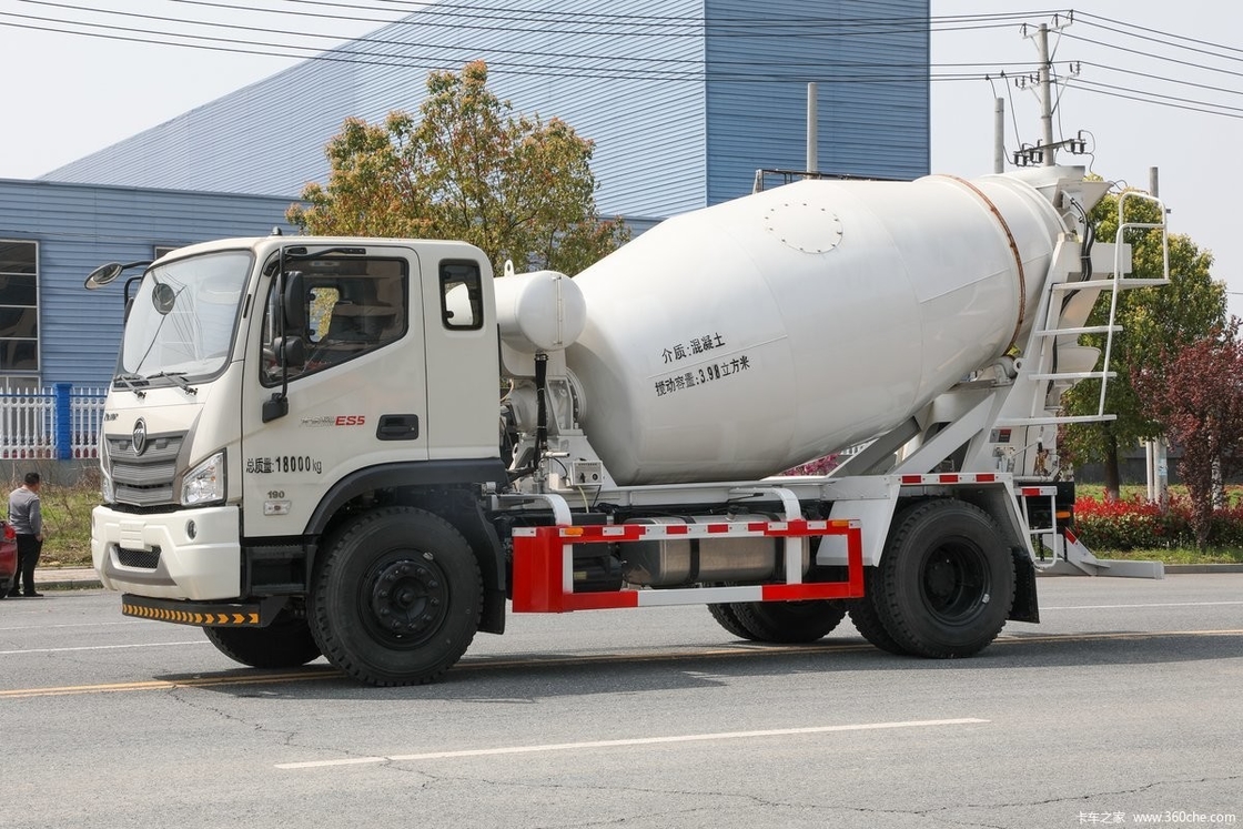 Euro 3 Foton Petit camion de mélangeur de béton de 3 mètres cubes 83 Vitesse maximale ((Km/h) camion camion mélangeur de béton