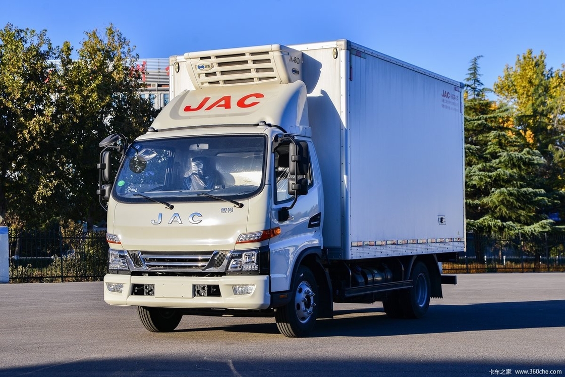 Vans de refroidissement Dongfeng 4x2 6x4 Ambulance Vans 10 tonnes -5 à -15 degrés