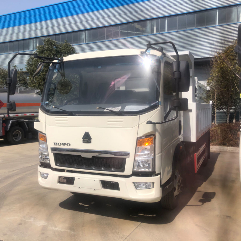 Chine tout neuf HOWO 6 roues 5 tonnes Mini camion à décharge