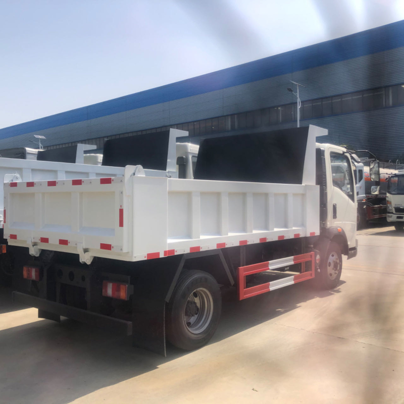 Chine tout neuf HOWO 6 roues 5 tonnes Mini camion à décharge