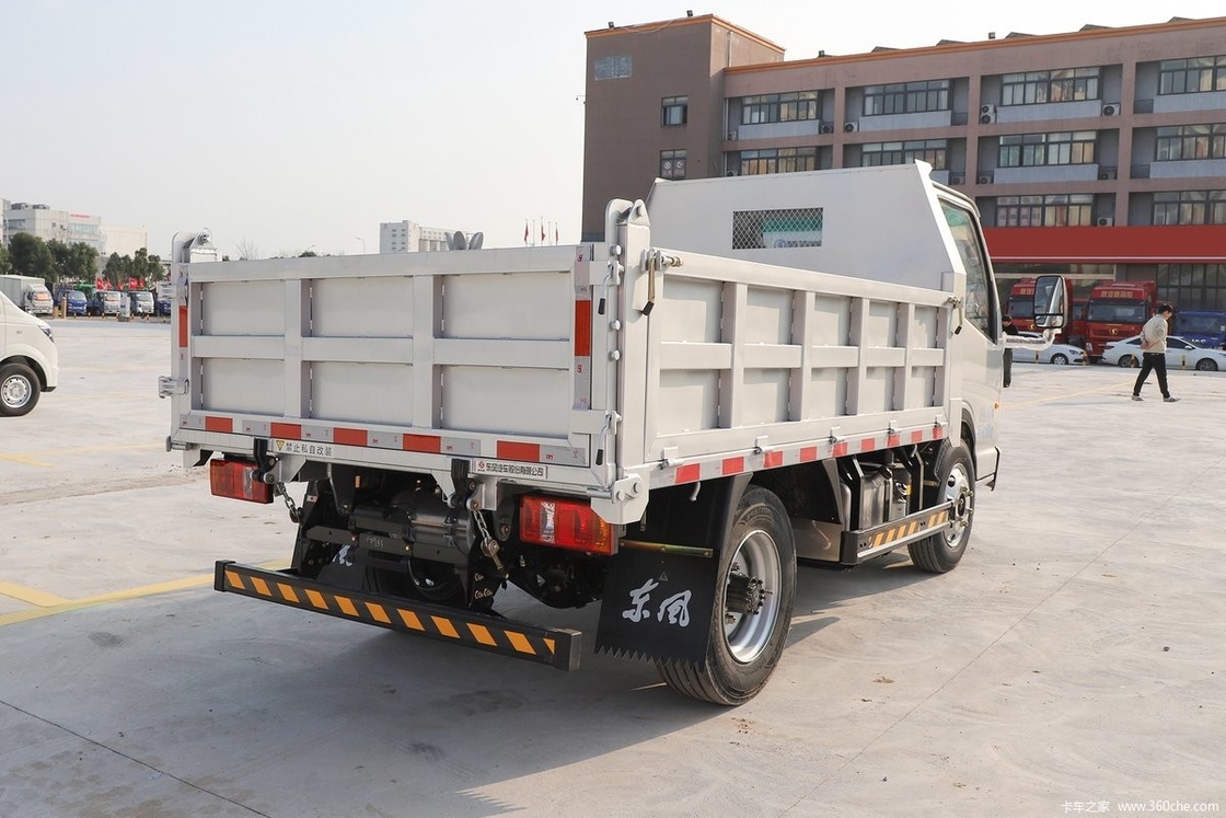 Euro camion de faible puissance de boîte de fourgons de cargaison de V 6 - 8 tonnes 5.2m 6 roues