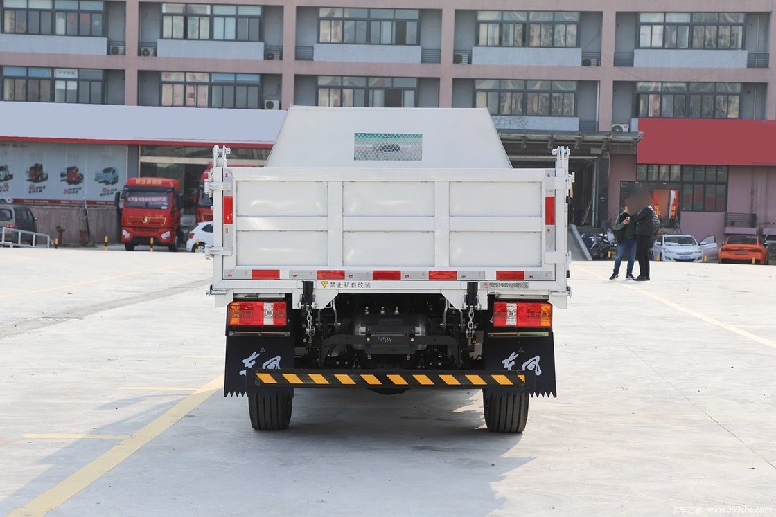 Euro camion de faible puissance de boîte de fourgons de cargaison de V 6 - 8 tonnes 5.2m 6 roues